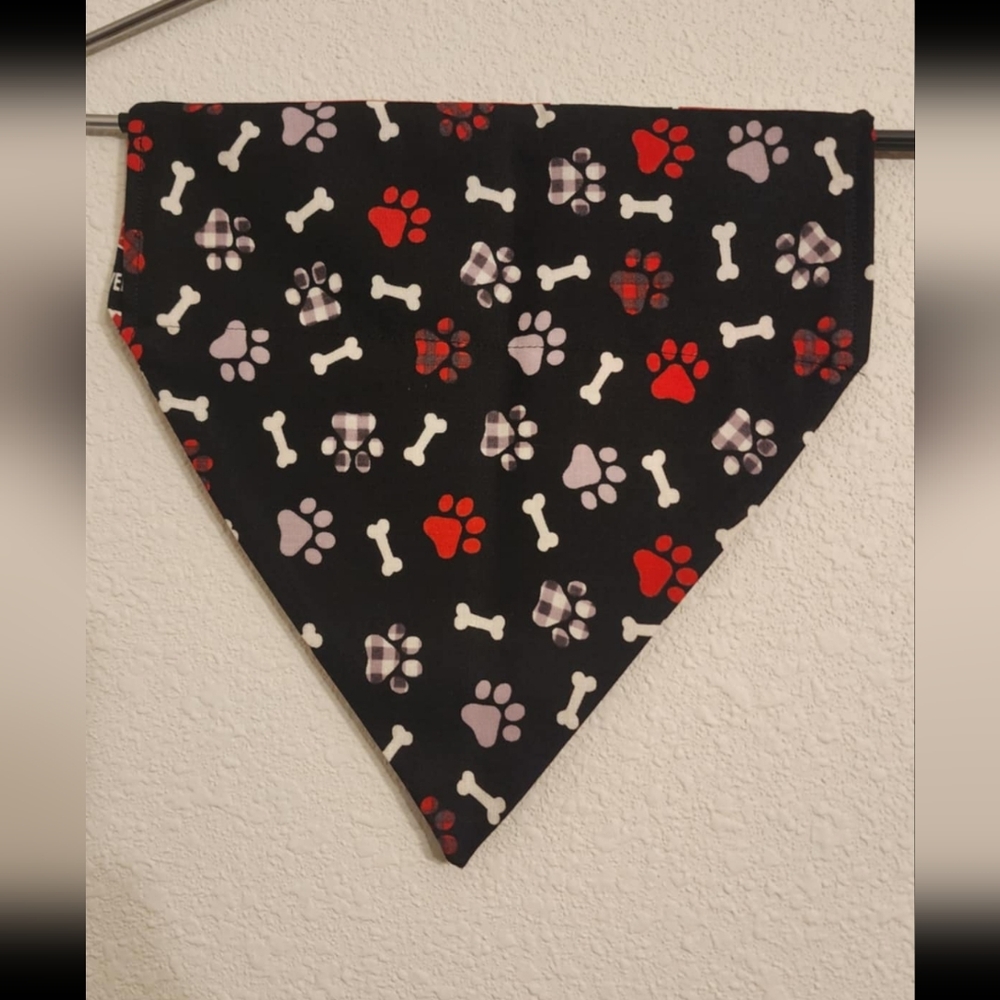 LARGE University of Georgia Dog Bandana - Picture 3 of 3